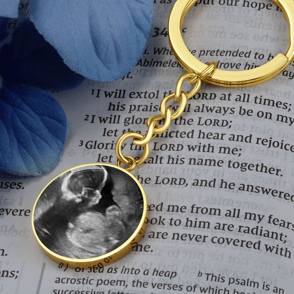 CUSTOM - Casie Keychain